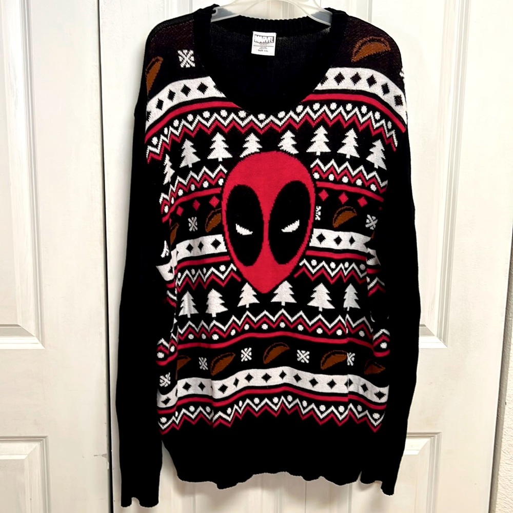 Marvel Black Red White Alien Long Sleeve Pull Over Sweater Size XXL